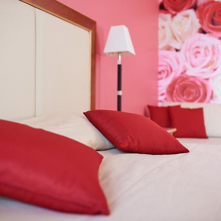 Belfiore Park Hotel 4Stars Superior "Adults Only" Brenzone sul Garda Habitación foto